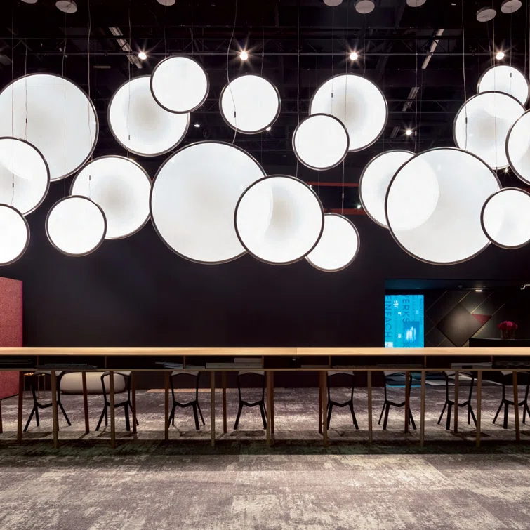 Discovery LED Vertical Suspension