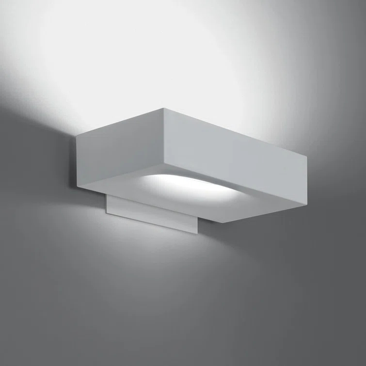 Melete Wall Sconce