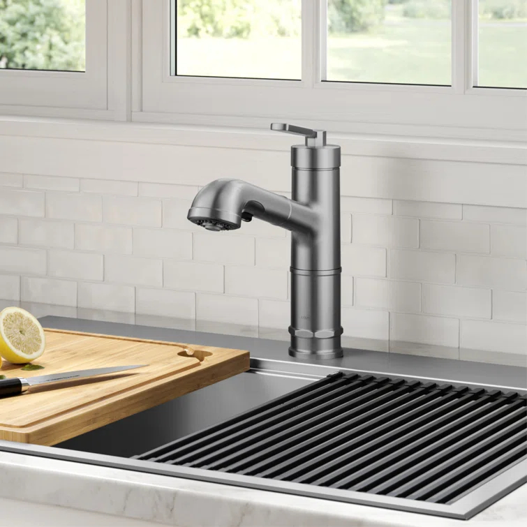 Allyn Pull-Out Single Handle Kitchen Faucet