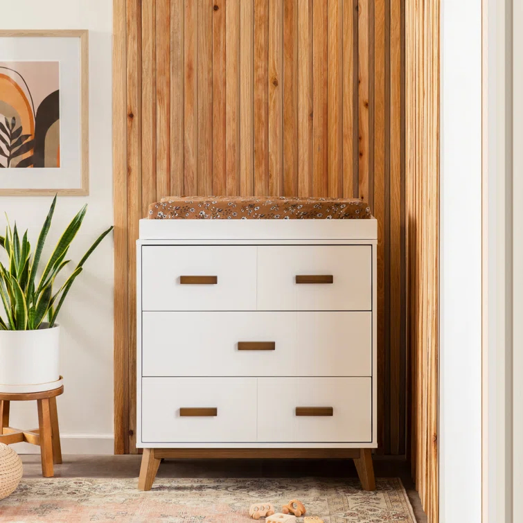 Scoot 3 Drawer Changing Table