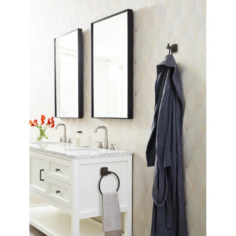 Stature Towel Ring