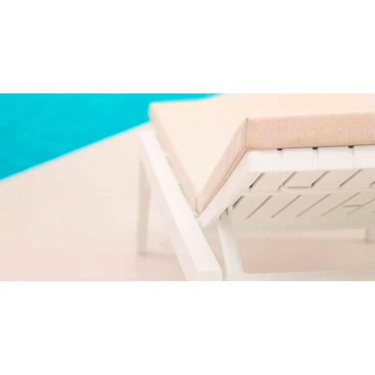 Spritz Sun Lounger