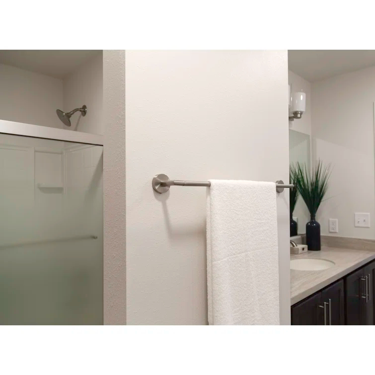 Graz Wall Mounted Towel Bar