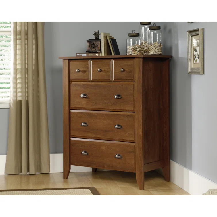 Lark Manor™ Damian 4-Drawer Chest Ooa