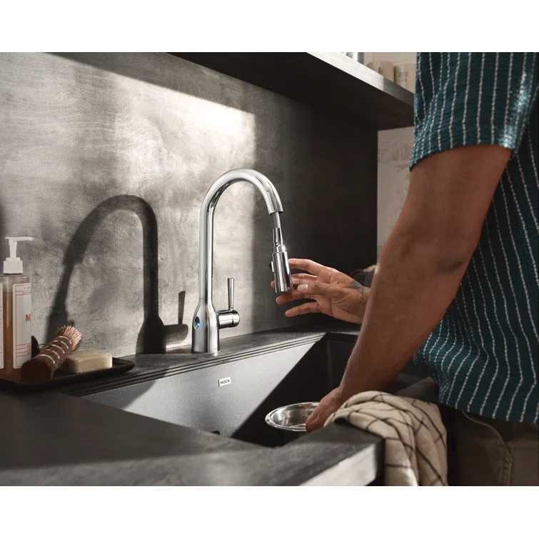 Moen Adler MotionSense Wave Single Handle Pulldown Kitchen Faucet with Power Clean Technology