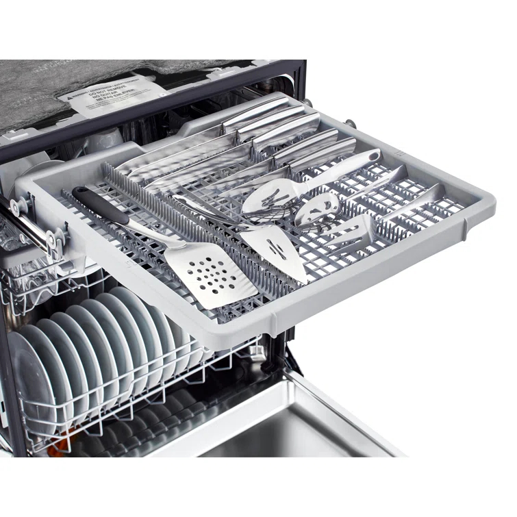 LG 24 in. PrintProof Stainless Steel Front Control Dishwasher with QuadWash, 3rd Rack & Dynamic Dry, 48 dBA