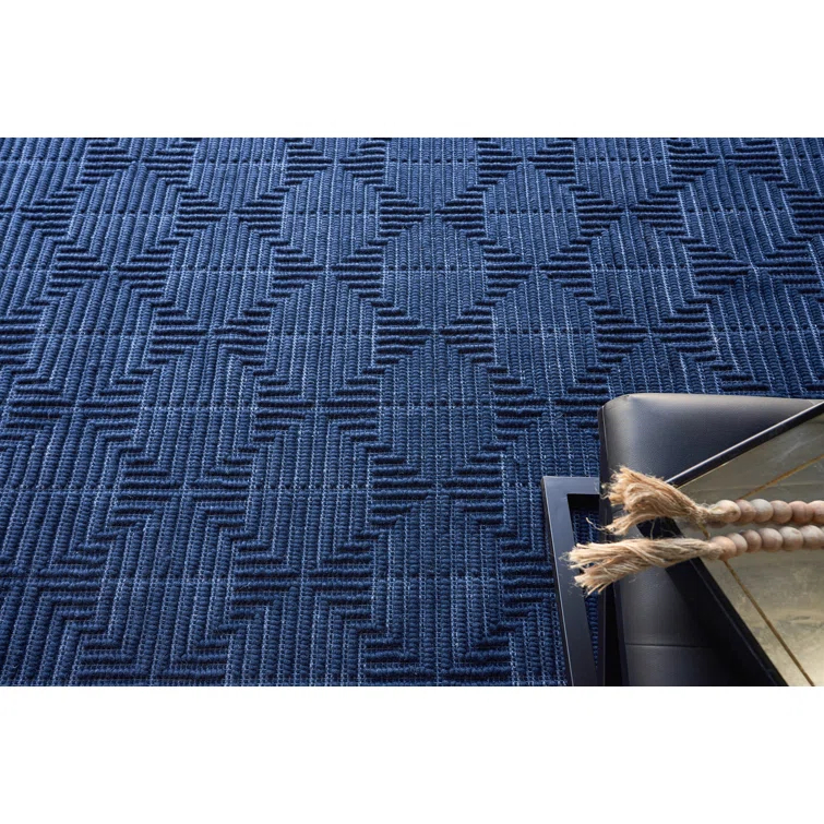 Exquisite Rugs Manzoni Handmade Hand Loomed New Zealand Wool Navy Area Rug