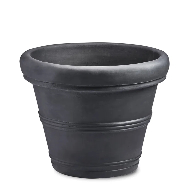 Crescent Garden Rolled-Rim Planter Pot