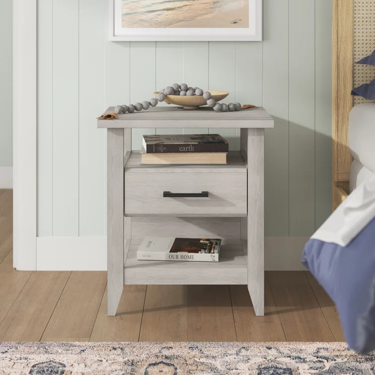 Carlyn 21.25'' W Nightstand