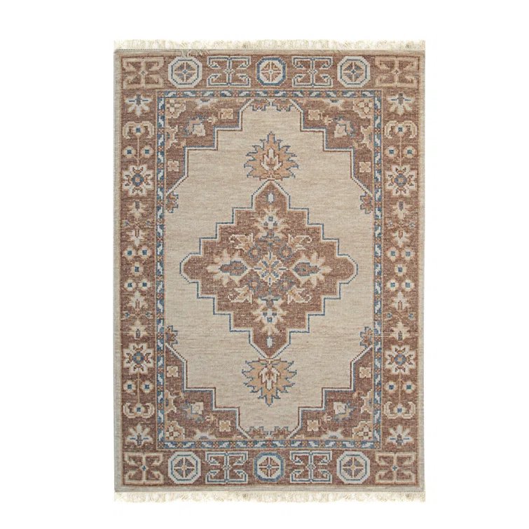 Bungalow Rose Exquisite Kiran Hand Knotted Wool Rug