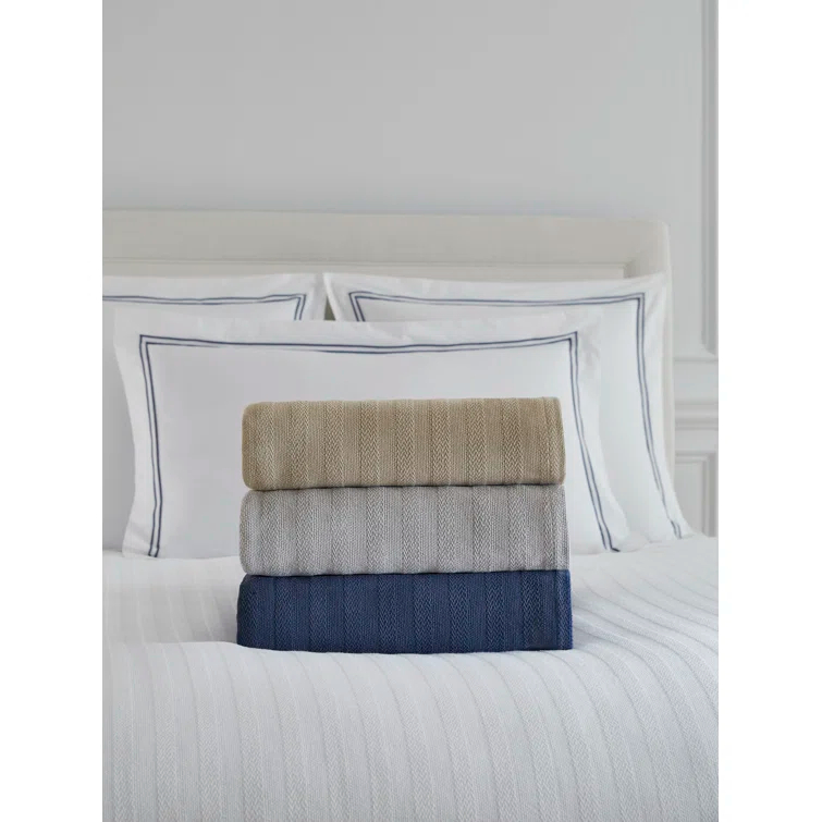 Tavira Sophisticated Navy Twin Cotton Woven Blanket
