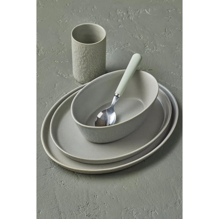 Stone by Mercer Project Katachi 16-Piece Dinnerware Set Stoneware