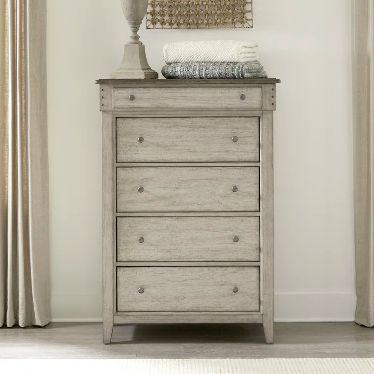 Ivy Hollow 5 - Drawer Dresser