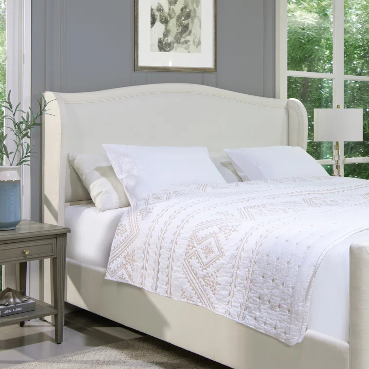 Donner Upholstered Bed