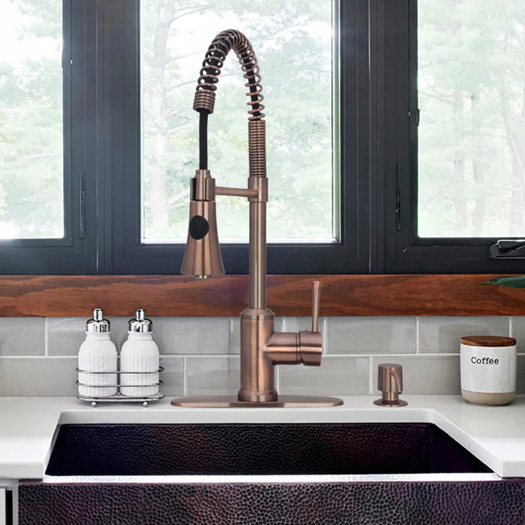 Pull Down Single Handle Kitchen Faucet