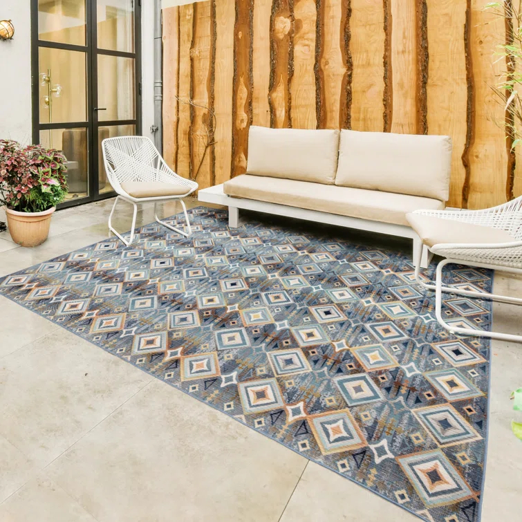 Gertmenian Sierra Kenna Blue Bohemian Geometric Diamond Indoor/ Outdoor Area Rug