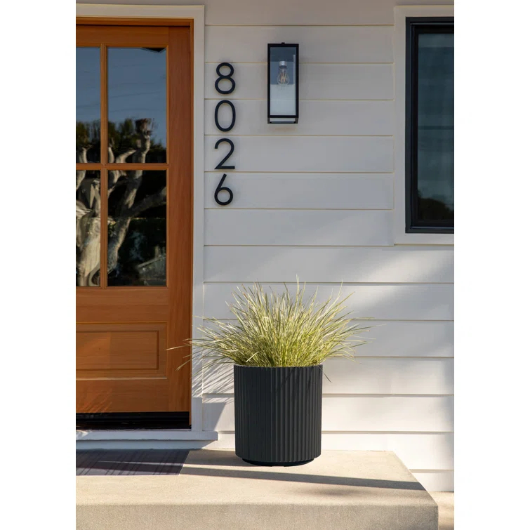 Demi Series Round Planter