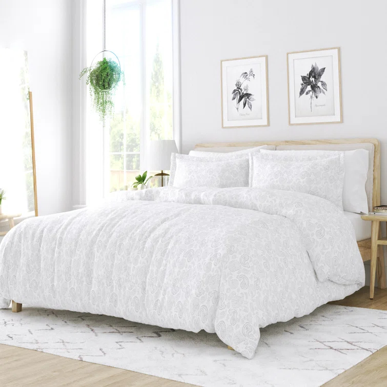 Simply Soft Traditional Paisley Duvet Cover Set