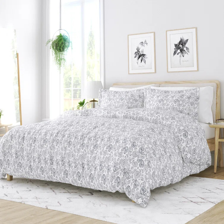Becky Cameron™ Modern & Contemporary Paisley Duvet Cover Set