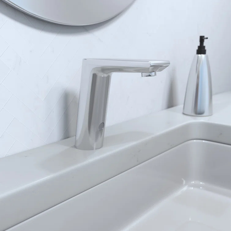 Metris S Single Hole Electronic Bathroom Faucet
