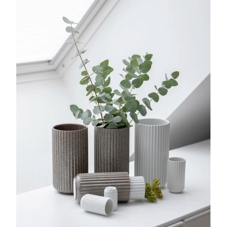 White Fluted Porcelain Decorative Table Vase