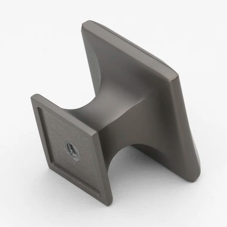 Giana Collection 1 1/4" Length Square Knob Multipack