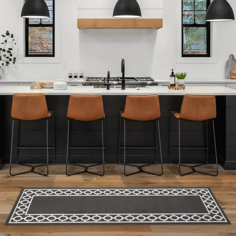 Tufted Performance Trellis Border Runner Rug