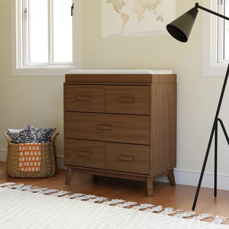 Scoot 3 Drawer Changing Table