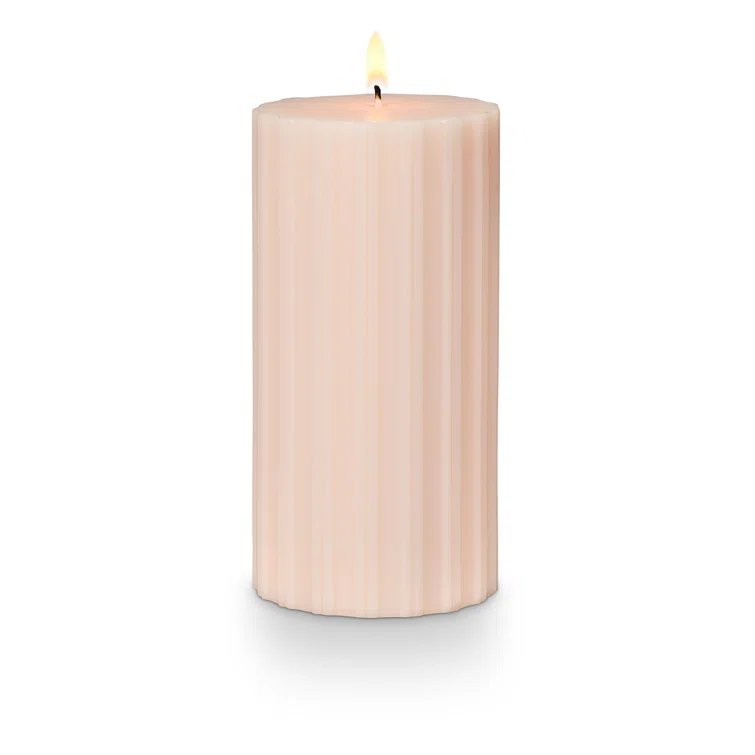 Selin Coconut Milk Mango Pillar Candle