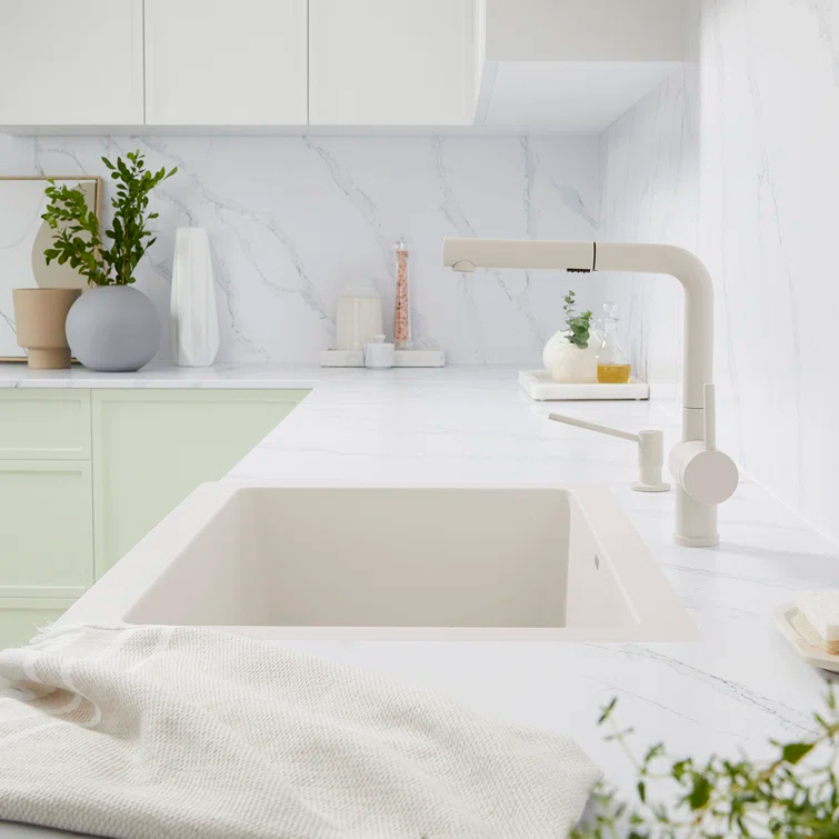 Linus Pull Out Dual Spray Kitchen Faucet
