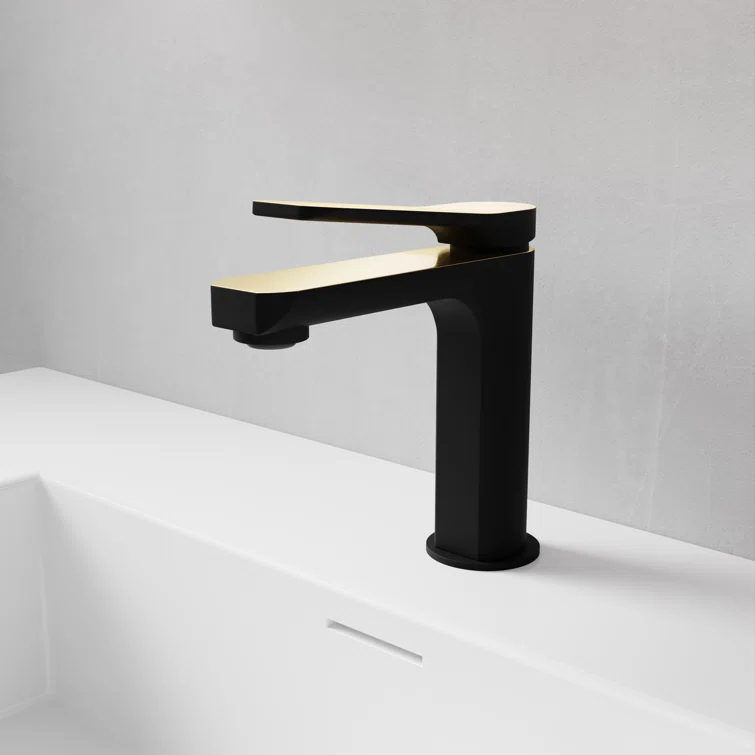 Single-Hole Single-handle Bathroom Faucet with Drain Assembly