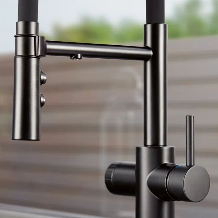 Catris Flexo Filter-Ready Semi-Pro Pull Down Single Handle Kitchen Faucet