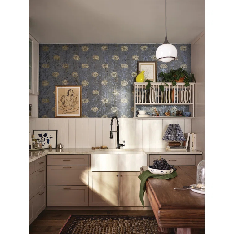 Moen Weymouth MotionSense Wave Single Handle Pre-Rinse Spring Pulldown Kitchen Faucet