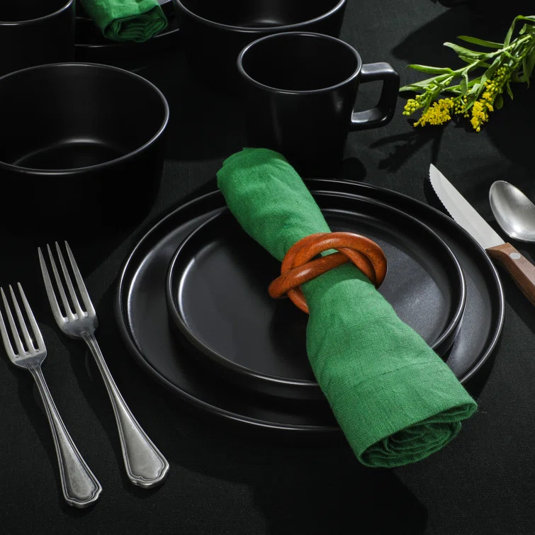 Gibson Soho Lounge Stoneware Dinnerware Set - Service for 8