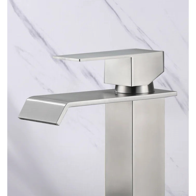 1 Single-handle Bathroom Faucet with Drain Assembly