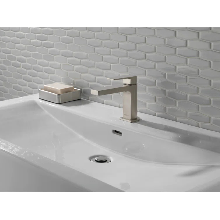 Xander Single-Hole Bathroom Faucet with Drain Assembly