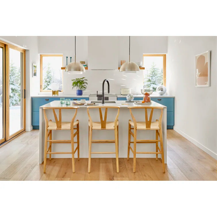 Lyle Single Light Pendant