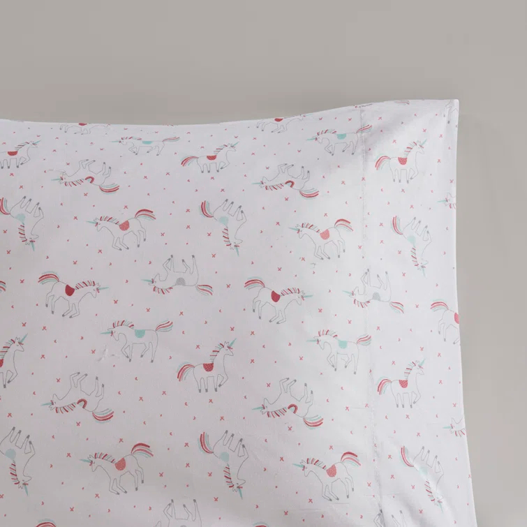 Intelligent Design Kids Alicia Rainbow and Metallic Stars Comforter Set with Bed Sheets