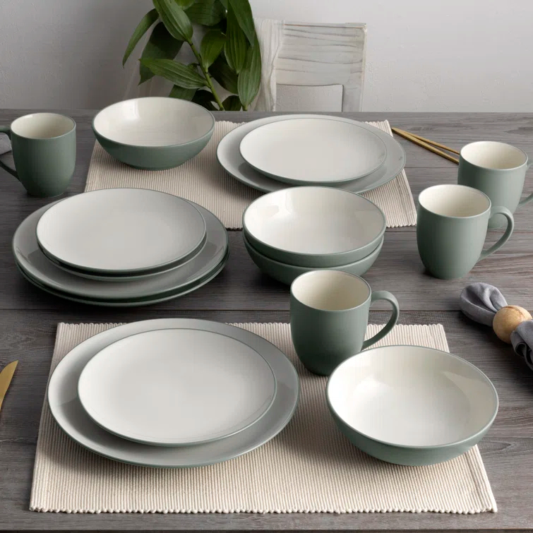 Noritake Colorwave Coupe Dinner Plates, 10-1/2"