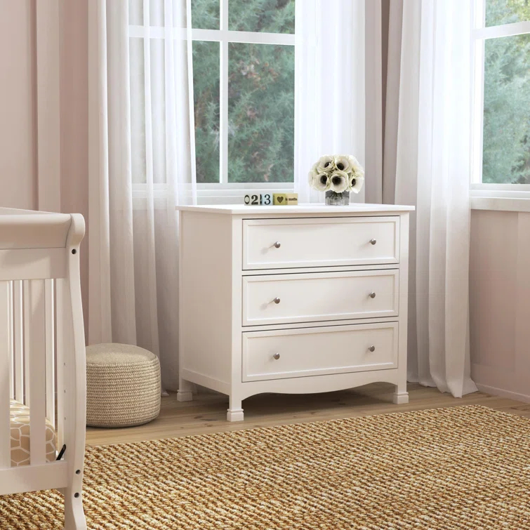 Kalani 2-in-1 Convertible Mini Crib