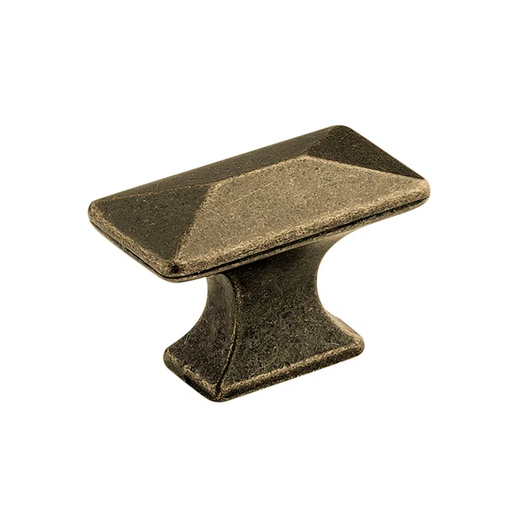 Bungalow Rectangle Knob