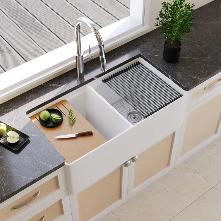 DeerValley 33" L X 20" W Double Basin Workstation Farmhouse Kitchen Sink With Sink Grid, Cutting Board And Dish-Drying Rack