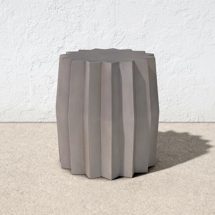 Donlon 18.5'' Concrete Outdoor Side Table