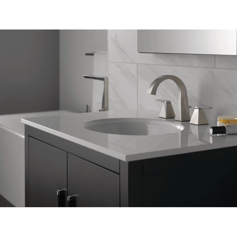 Two Handle Widespread Bathroom Faucet