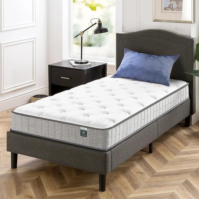 Zinus Zinus 8” Medium Comfort Support Cooling Gel Hybrid Mattress