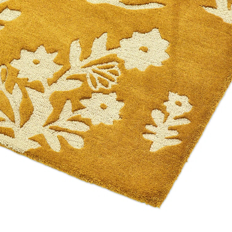 Handmade Gold Floral Wool Rectangular Area Rug 4'6" x 6'6"
