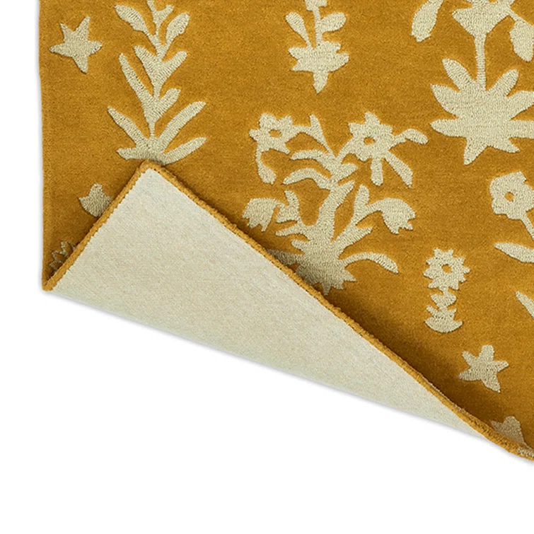 Handmade Gold Floral Wool Rectangular Area Rug 4'6" x 6'6"