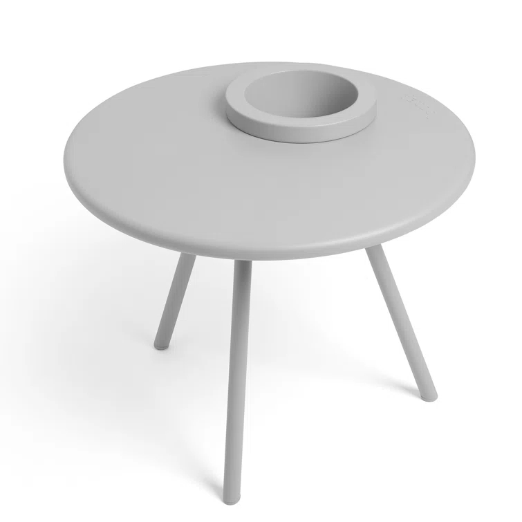 Bakkes 3 Leg End Table