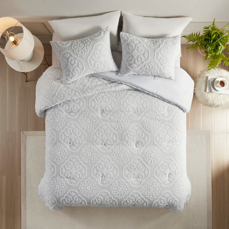 510 Design Everly 3 Piece Tufted Woven Medallion Comforter Set