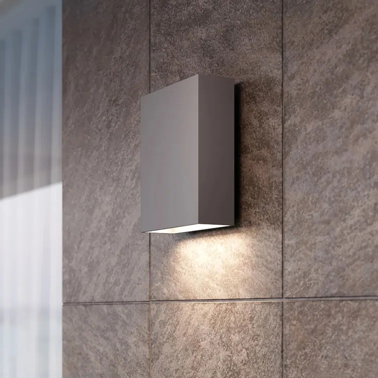 Inside-Out Aluminum LED Wall Light